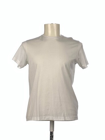 Diğer T-shirt %70 İndirimli.