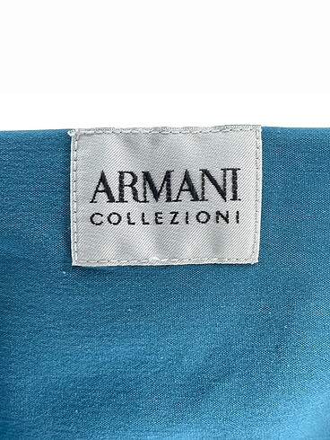 m Beden çeşitli Renk Armani Gömlek %70 İndirimli.