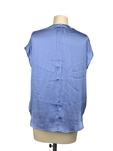 34 Beden H&M Bluz %70 İndirimli.
