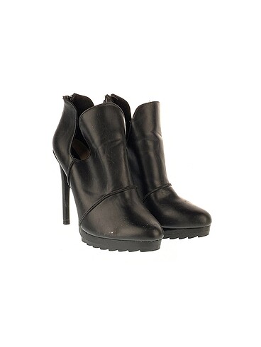 Zara Zara Bot %70 İndirimli.