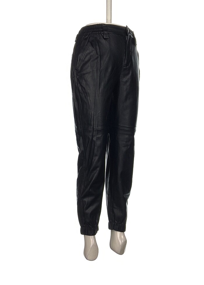 Bershka Düz Kesim %70 İndirimli. - Görsel 2