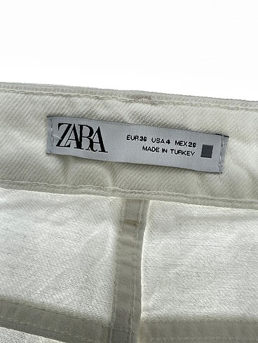 36 Beden beyaz Renk Zara Jean / Kot %70 İndirimli.