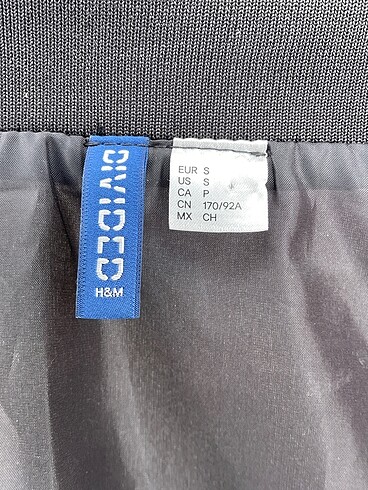 H&M Spor Dış Giyim %70 İndirimli. - Görsel 4