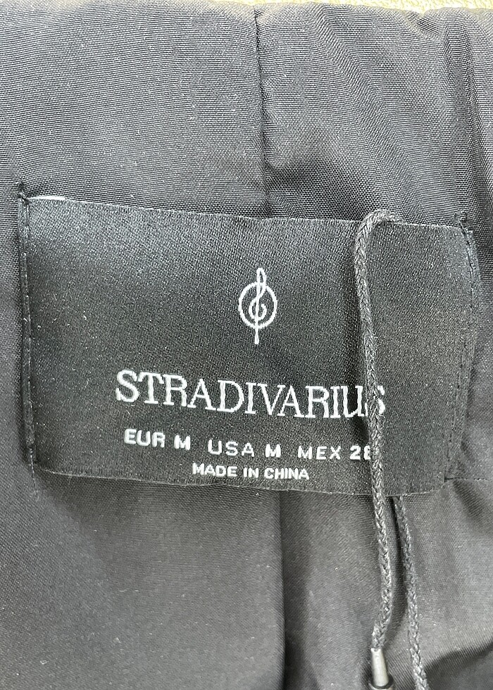 Stradivarius Deri Ceket %70 İndirimli. - Görsel 4