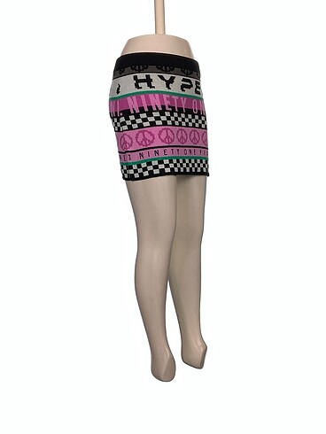 H&M H&M Mini Etek %70 İndirimli.