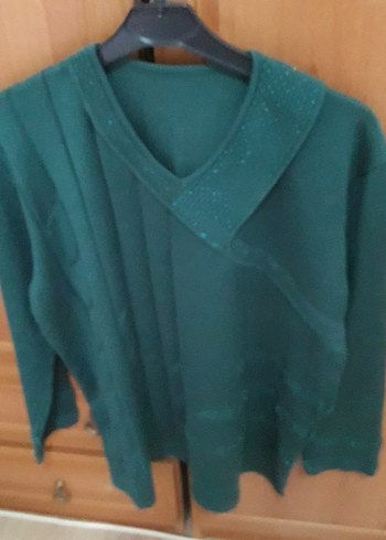 Drapeli V Yakalı Kadın Bluz - Görsel 3