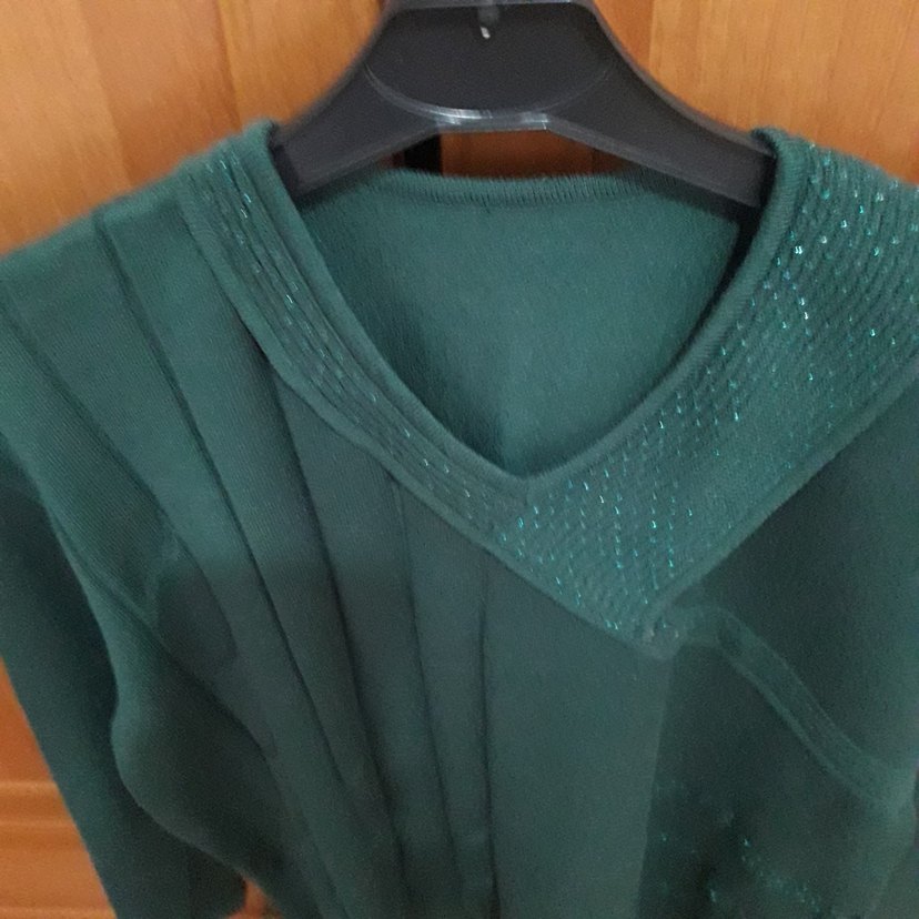 Drapeli V Yakalı Kadın Bluz - Görsel 2