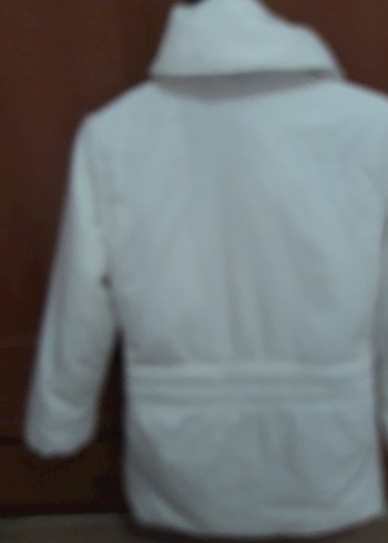 Düğmeli Beyaz Mini Kadın mont - Görsel 4