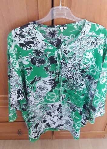 LC Waikiki Bayan bluz yazlık 48 beden.