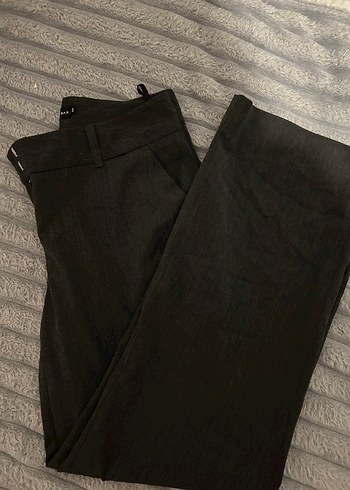 Düğmeli Gri Kadın Kumaş Pantolon - Görsel 3