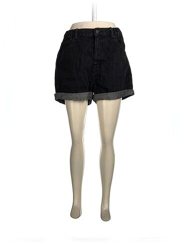 Pull and Bear Mini Şort %70 İndirimli.