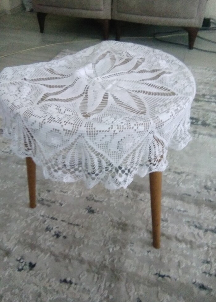 İhtiyaçtan dolayı Sehpa örtüsü elemegi - Görsel 2