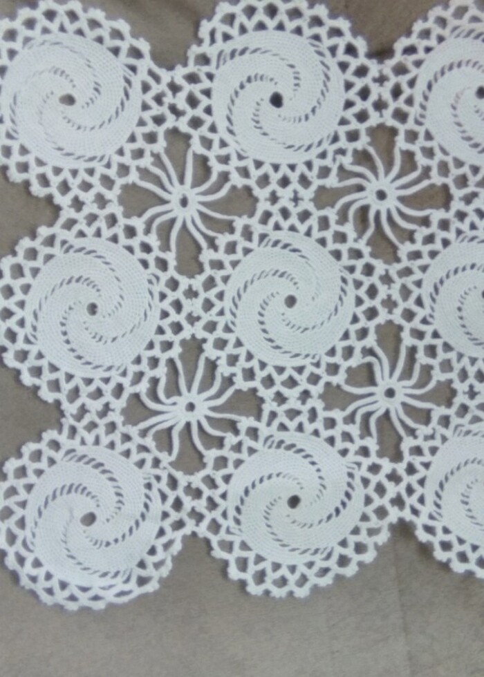 Acil çeyizlik 12 kisilik masa 16 parça ve etek veya yatak örtüsü - Görsel 2