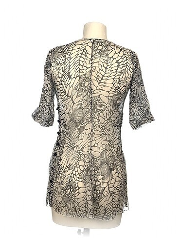 s Beden PreLoved Bluz %70 İndirimli.