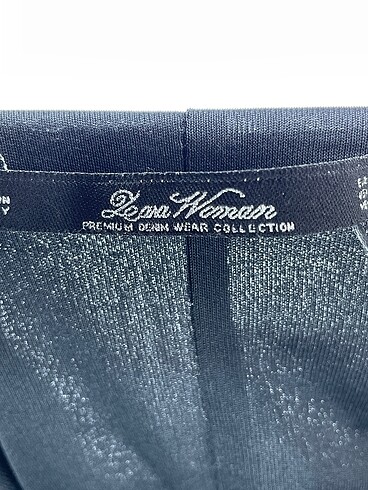 m Beden siyah Renk PreLoved Kısa Elbise %70 İndirimli.
