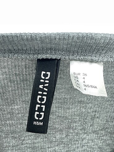 36 Beden gri Renk H&M Günlük Elbise %70 İndirimli.