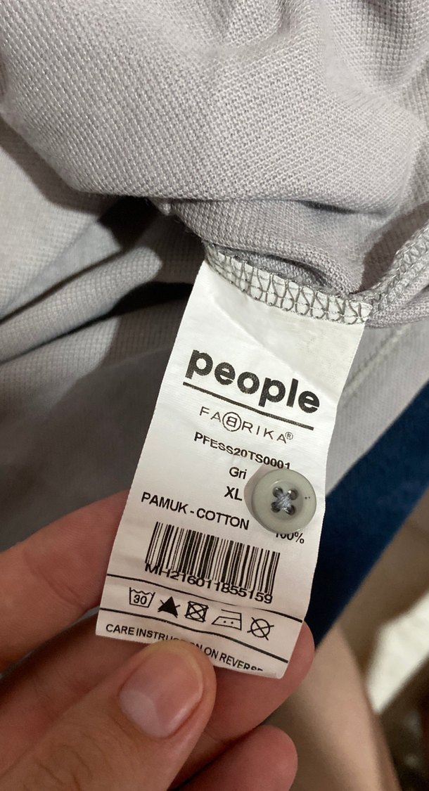 Drapeli Beyaz Kısa Kollu Erkek Keten Polo Tişört — görsel 2/2