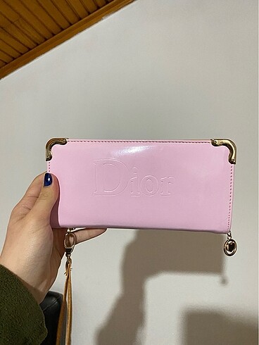 Dior ürünü