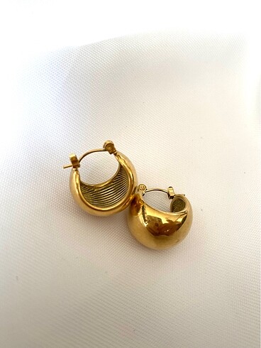 Diğer Çelik gold top küpe