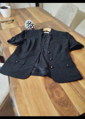 Düğmeli Kısa Kollu Siyah Kadın Blazer - Görsel 3