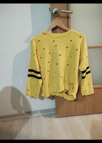 Sarı Delikli Örgü Kadın Kazak - Görsel 2