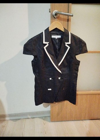 Siyah Kadın Uzun Kesim Düğmeli Blazer - Görsel 3