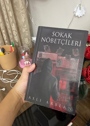 Sokak Nöbetçileri - Aslı Arslan