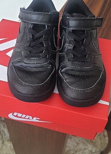 Nike erkek çocuk okul ayakkabısı