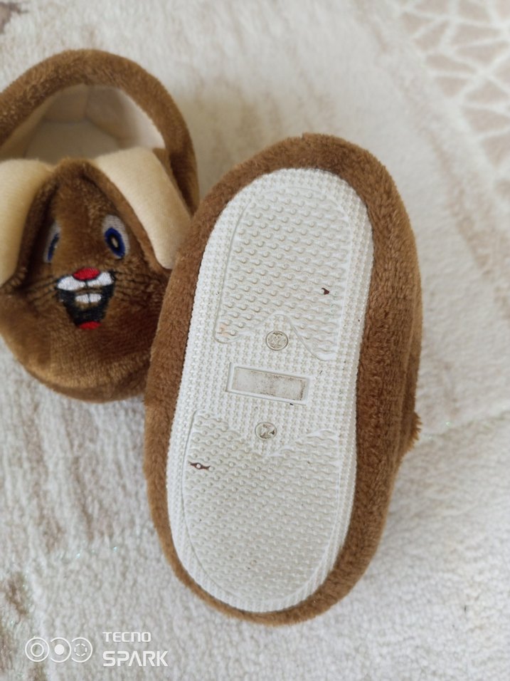 Nakışlı Kahverengi Kız Çocuk Ev Terliği - Görsel 2