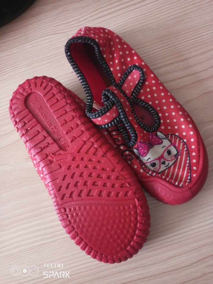 Kız Çocuk Renkli Cırt Cırtlı Ev Terliği - Görsel 2