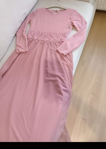 Dantel Detaylı Uzun Pembe Kadın Abiye Elbise - Görsel 4