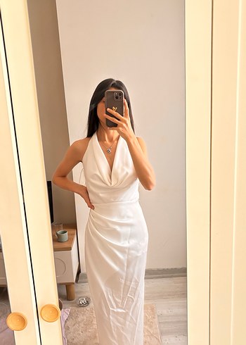 Beyaz Drapeli Midi Elbise - Görsel 5