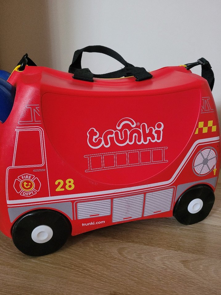 Trunki Kırmızı İtfaiye Çocuk Valiz - Görsel 3