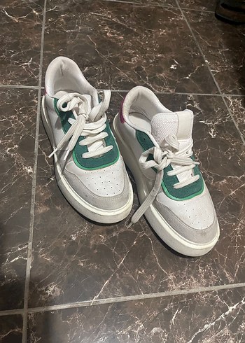 Marjin Sik Ve Rahat Beyaz Sneaker