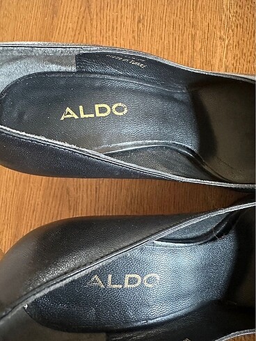 36 Beden siyah Renk Aldo siyah deri ayakkabı