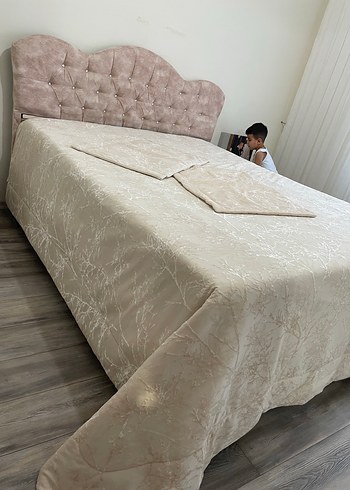 Beyaz Pastel Renkli Düz Yatak Örtüsü - Görsel 2