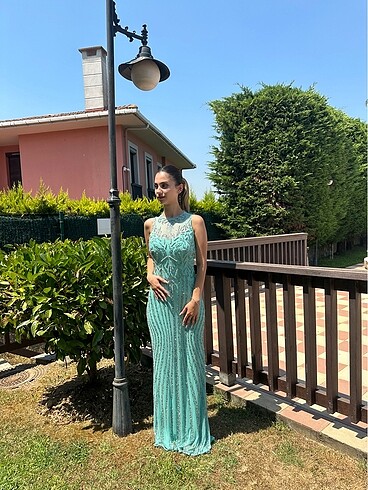 Cengiz Abazoglu Ayrentaldress k*r@lık