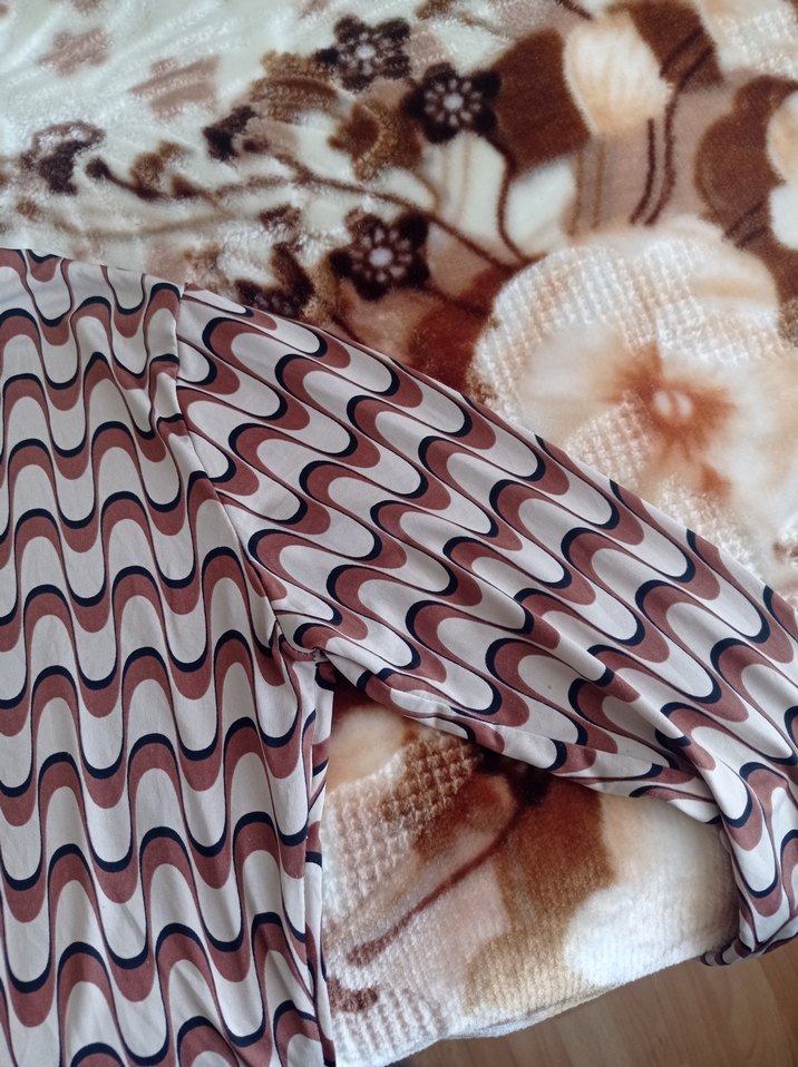 Renkli Püsküllü Kadın El Zinciri - Görsel 4