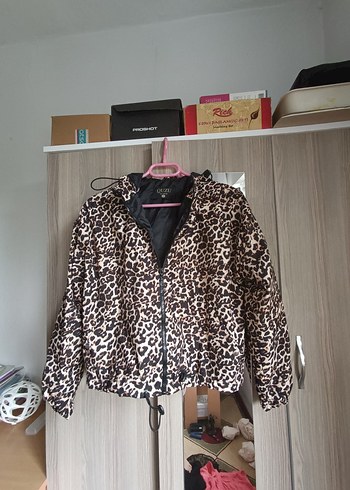 Leopar Desenli V Yaka Kadın Ceket - Görsel 2