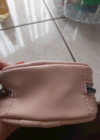 Beden ten rengi Renk Fermuarlı Pembe Deri Makyaj Çantası