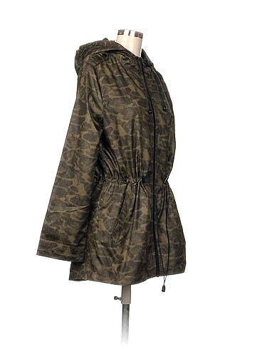 LC Waikiki Yağmurluk %70 İndirimli. - Görsel 2