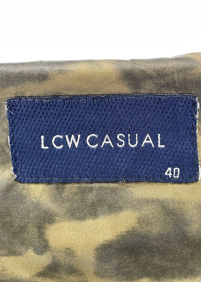 LC Waikiki Yağmurluk %70 İndirimli. - Görsel 4