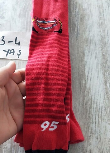 27 Beden kırmızı Renk Hm şimşek mcquuen 