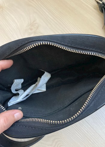 Siyah Deri Kadın Çapraz Çanta - Görsel 3