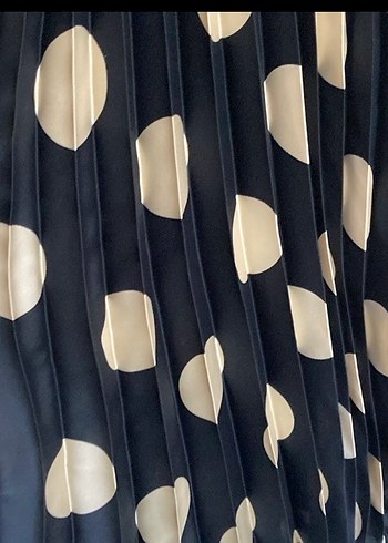 Siyah Puantiyeli Pilili Uzun Elbise - Görsel 2