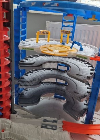 Hot Wheels Ultimate Garaj Dev Kule - Görsel 5