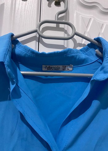 Mavi Düğmeli Uzun Kollu Kadın Gömlek - Görsel 3