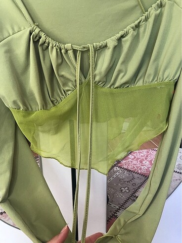 Trendyol & Milla Yeşil crop