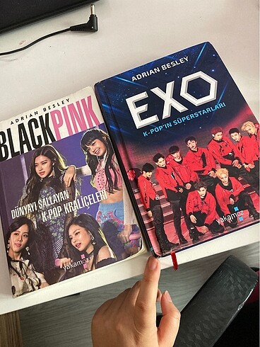  EXO BLACKPİNK kitap