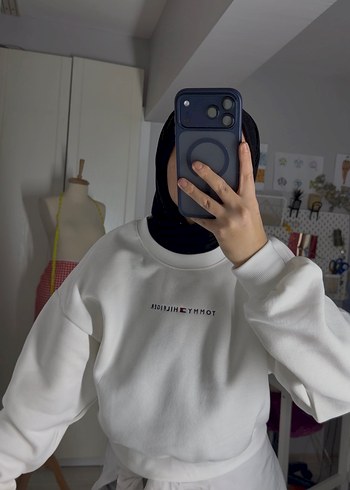 Tommy Hilfiger universal